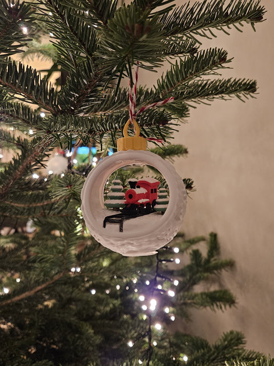 Unieke kerstbal met trein