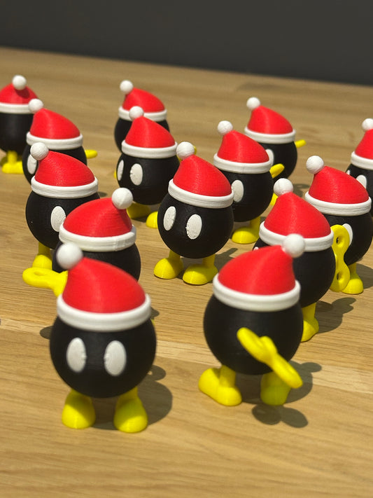 Mario bom met kerstmuts